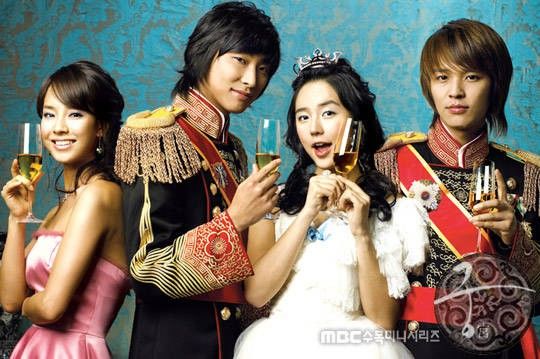 Dàn sao Hoàng Cung sau 14 năm: Riêng mình Song Jihyo ổn định