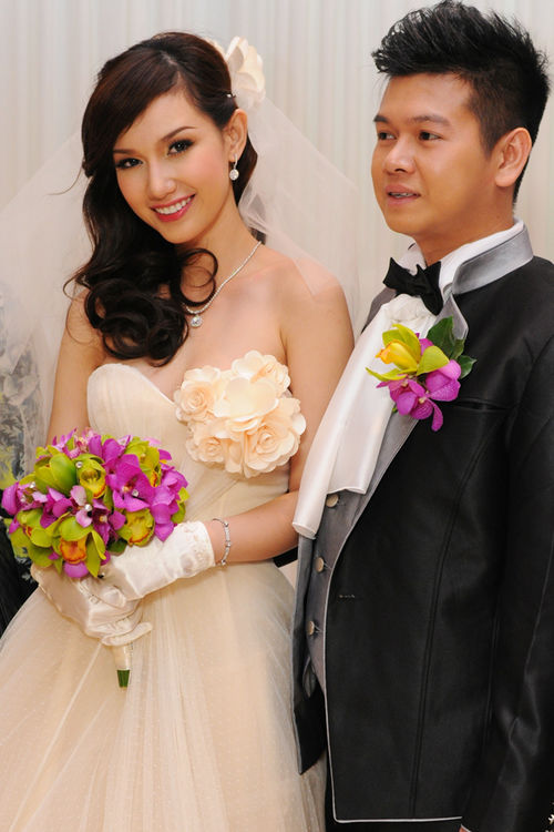 Nhật Kim Anh, Lại Hương Thảo khổ sở vì giành quyền nuôi con