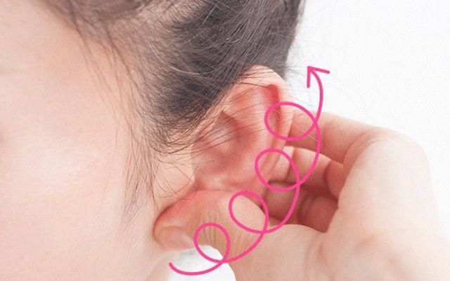 10 phút mỗi sáng cho cơ thể nhiều năng lượng: xoa bụng, day vành tai