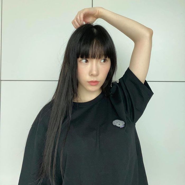 Taeyeon quay lại thời kỳ đỉnh cao nhan sắc khi cắt mái bằng