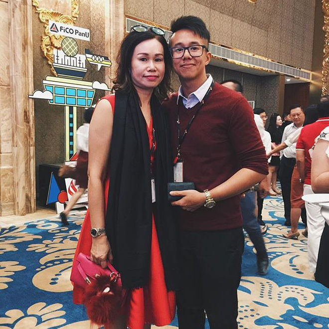 Cùng mê hàng hiệu, Hương Giang và mẹ Matt Liu có vẻ hợp cạ ra phết