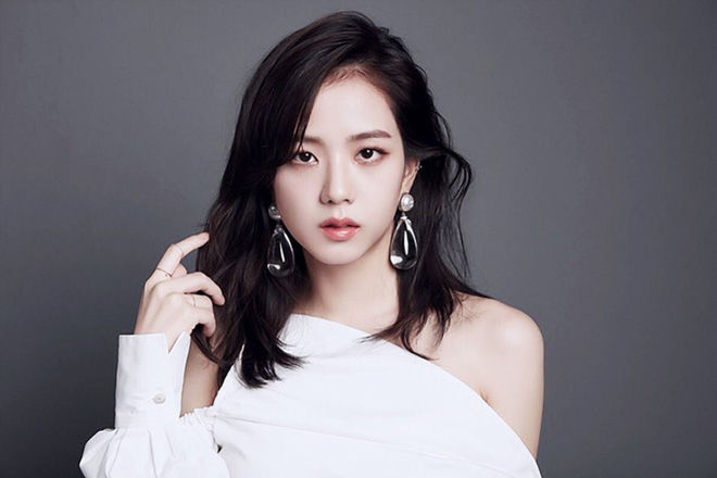 Kinh nghiệm diễn xuất không phải dạng vừa của Jisoo trước khi debut