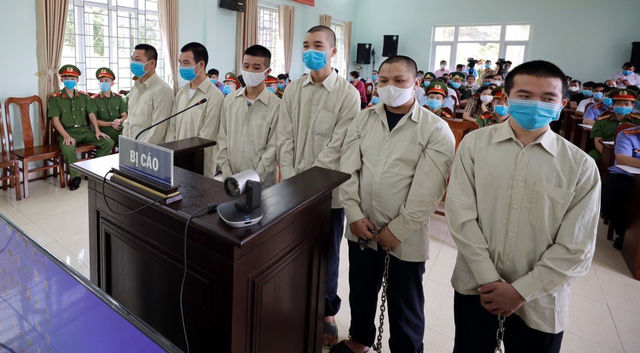 6 đối tượng đưa người nhập cảnh trái phép bị phạt tổng 25 năm giam giữ
