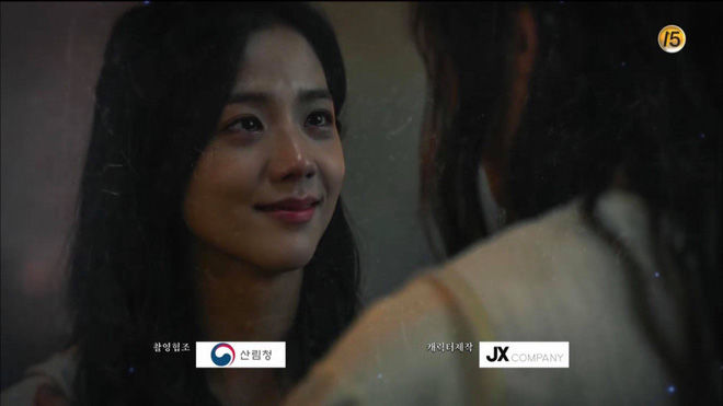 Kinh nghiệm diễn xuất không phải dạng vừa của Jisoo trước khi debut