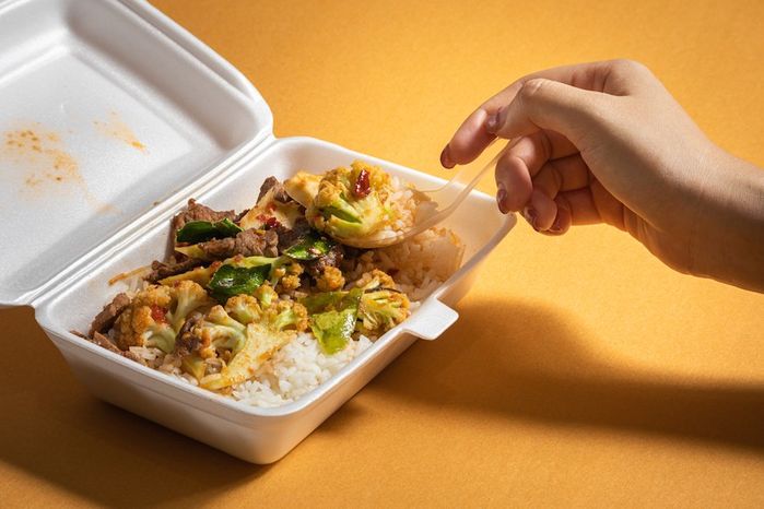 8 thông tin ''trật lất'' về Covid-19 mà nhiều người vẫn tin là đúng