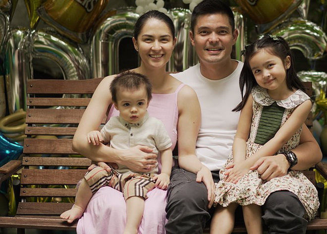 Marian Rivera U40 vẫn trẻ trung gợi cảm khi đăng ảnh mặc bra bốc lửa