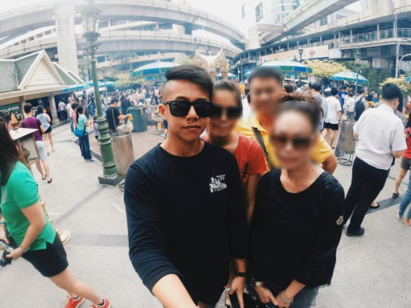 Ảnh cũ của bạn trai Hương Giang bị khui