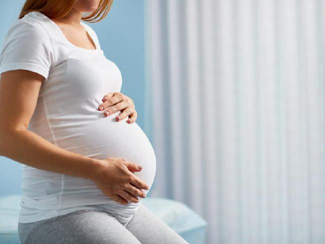 Bầu trước khi cưới: Phải chăng đúng hay sai còn tùy người?