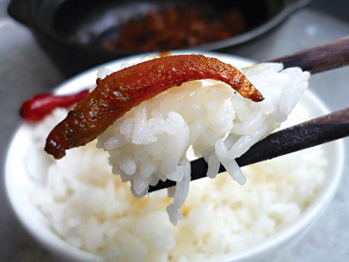 Bộ Y tế Malaysia khuyến cáo mọi người không nên ăn cơm nguội