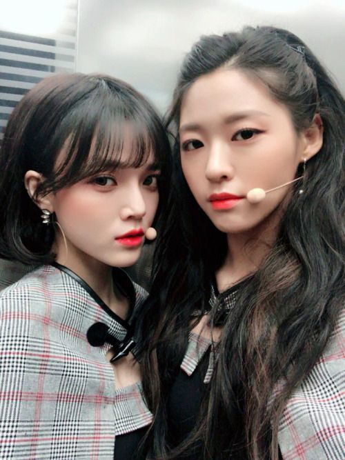 Seolhyun có nguy cơ bị sụp đổ sự nghiệp vì chơi thân với kẻ bắt nạt