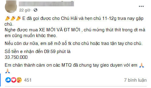 Thương chú xe ôm khắc khổ, cô gái mua tặng xe máy, điện thoại