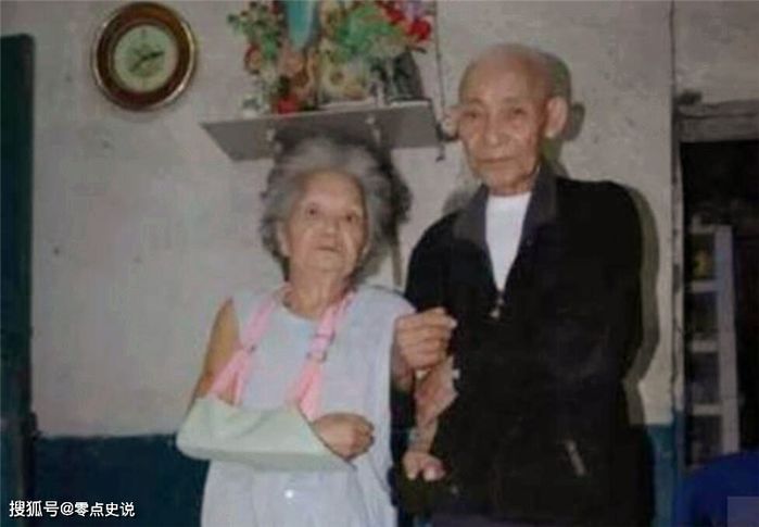 Cụ ông 82 tuổi tái hôn mới nhận ra bạn đời là vợ cũ 60 năm trước