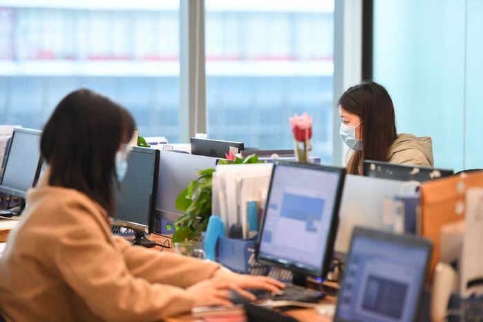 Nhiều phụ nữ Trung Quốc mạnh tay chi tiền mua nhà trước hôn nhân