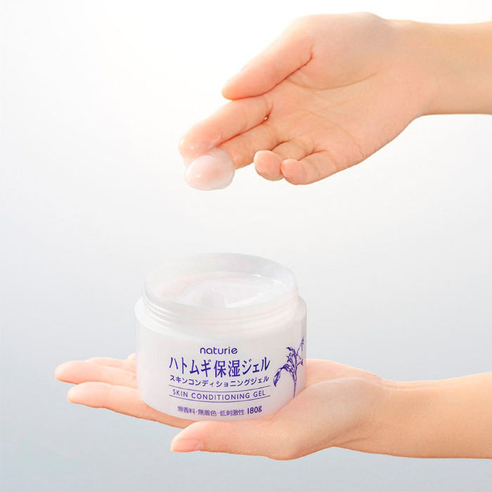 Điểm danh 5 kem dưỡng ẩm giá khoảng 300k giúp da căng đét như gái Hàn