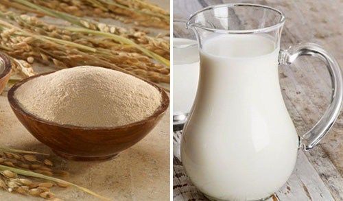 7 cách tắm trắng tại nhà với cám gạo: Trộn với bã cà phê tẩy da chết