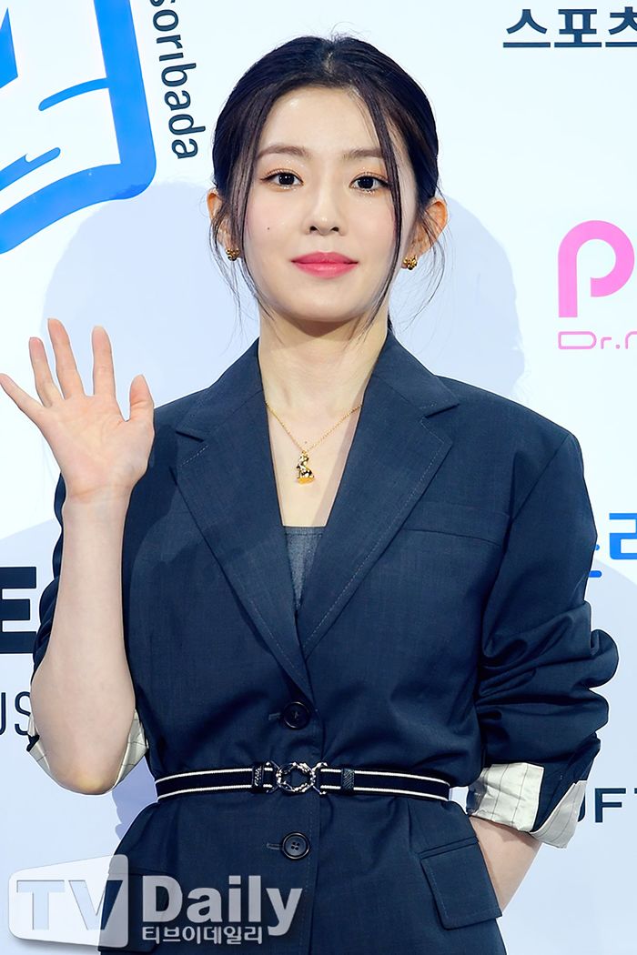 Irene gây sốt với khoảnh khắc đẹp như tiên nữ ở Soribada 2020