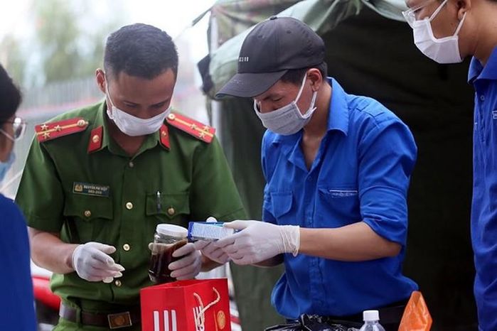 Nhịp sống của người Đà Nẵng trong khu dân cư bị cách ly