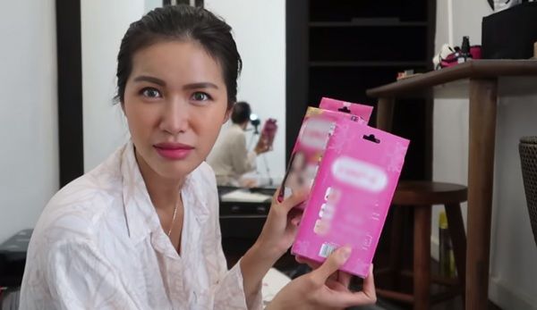 Học Minh Tú mẹo dùng quần chíp giấy: chỉ mặc 1 lần để tránh viêm nhiễm