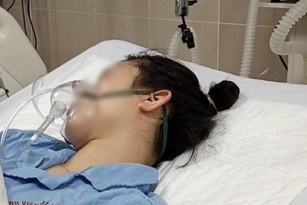 Sau một trận ốm, từ cô bé học sinh giỏi 10 năm bỗng chốc hóa trẻ lên 2