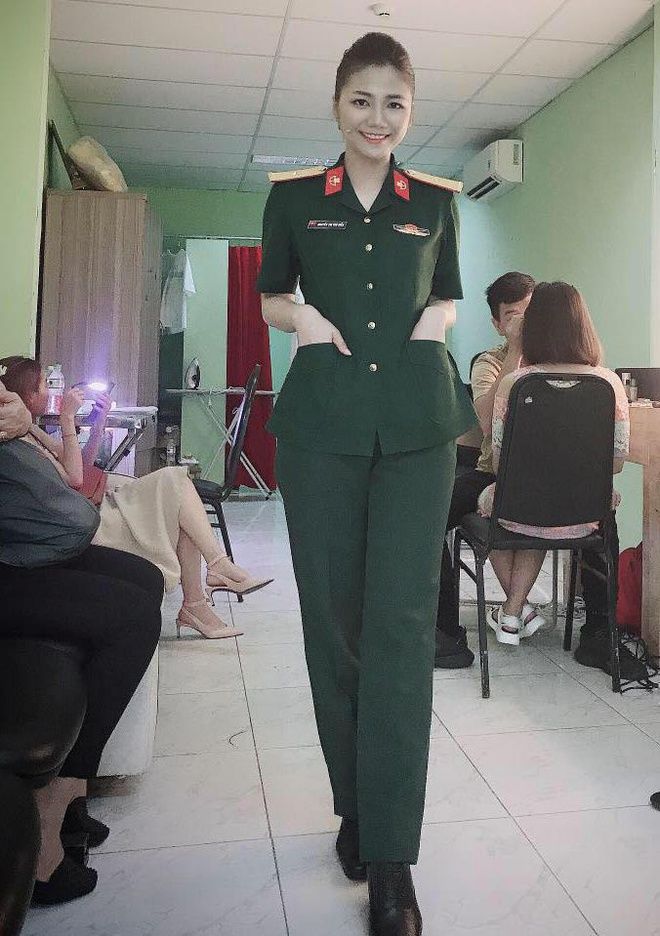 Tham gia show hẹn hò, hotgirl đặc công xinh như mộng ra về tay trắng