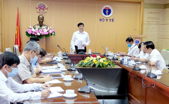 6 tháng cuối năm 2021, Việt Nam mới tiếp cận được vắc-xin Covid-19