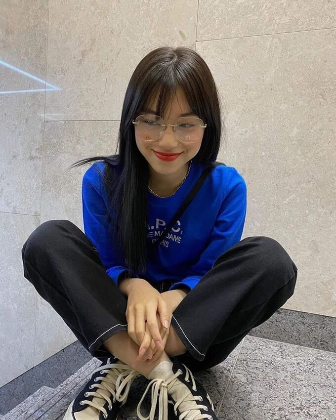 Jennie, Yuna, Kim Do Yeon... là đại diện phong cách high teen giới trẻ