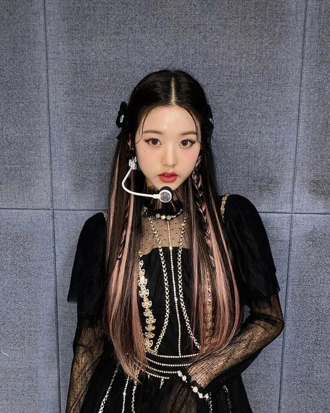 Jennie, Yuna, Kim Do Yeon... là đại diện phong cách high teen giới trẻ