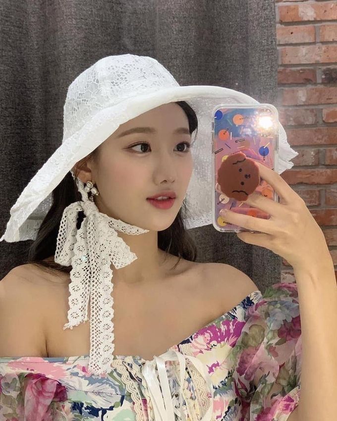 Jennie, Yuna, Kim Do Yeon... là đại diện phong cách high teen giới trẻ