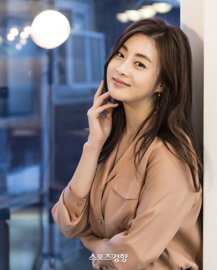 Hội bạn gái cũ đều đã kết hôn, Hyun Bin U40 mà vẫn lẻ bóng