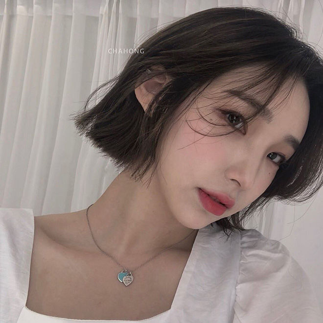 Muốn mặt bớt thịt, chuẩn V-line nàng nên thử: Tóc ngắn ngang cằm