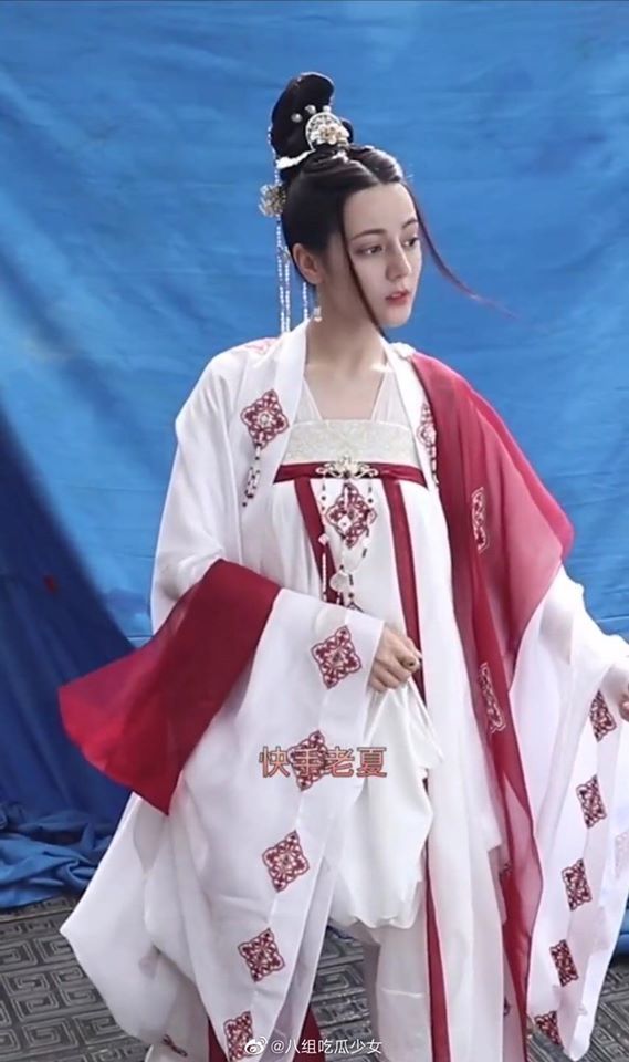 Tạo hình đáng thất vọng của Địch Lệ Nhiệt Ba ở Trường Ca Hành