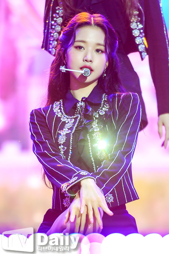 Loạt sao nữ Kpop nổi bần bật ở Soribada 2020: Irene xứng danh nữ thần