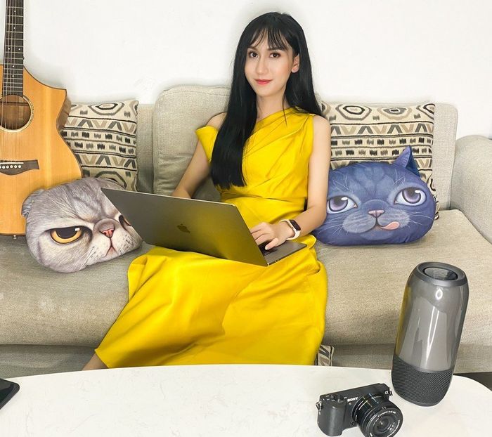 Lynk Lee đụng hàng hàng loạt, Hương Giang cũng phải chào thua