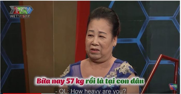 Mẹ chồng nhà người ta: Tranh làm việc nhà với con dâu, khuyên mặc sexy