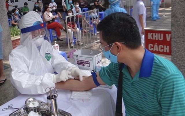 TP. HCM sáng 1/8: Quận 12 phong toả một chung cư nghi có ca nhiễm