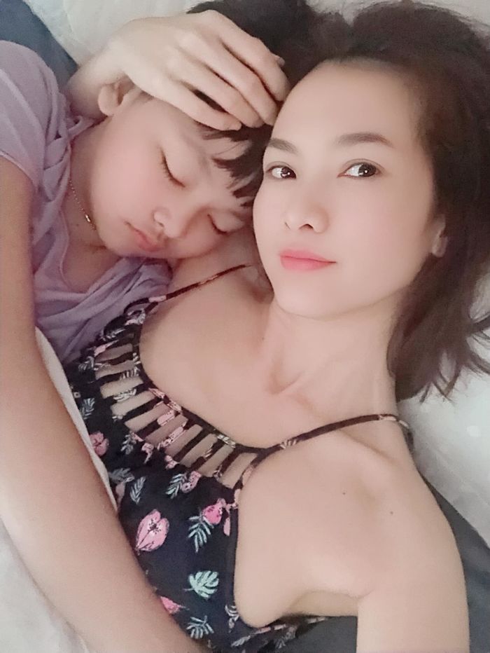 Uống sữa thay nước, con sao Việt sớm sở hữu chiều cao đáng mơ ước
