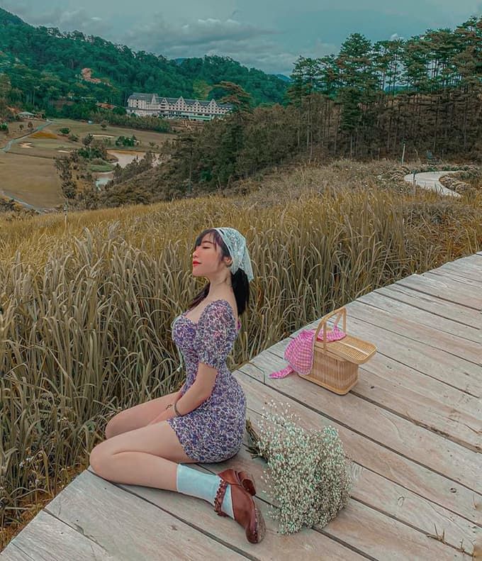 Ngọc Trinh - Diệu Nhi hội ngộ, Hương Giang đọ sắc bên dàn mỹ nhân