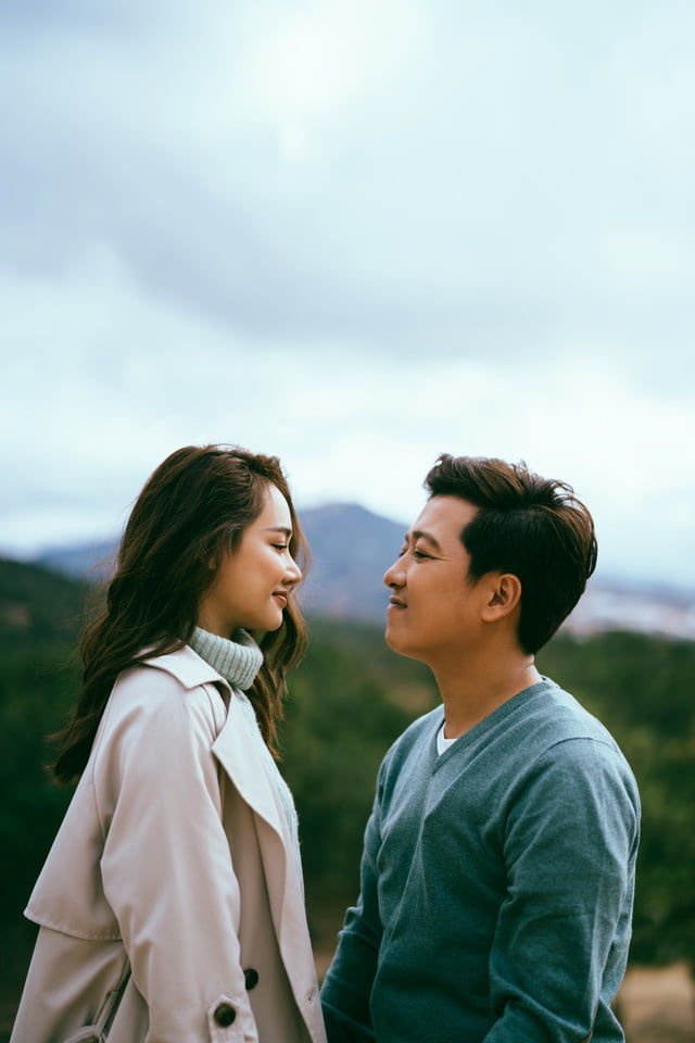 Nhã Phương hãnh diện vì ông xã luôn tận tình với bạn bè lẫn cấp dưới