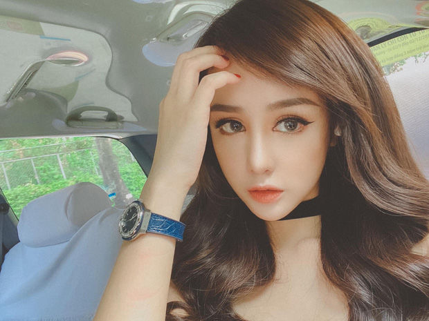 Nhan sắc như búp bê sống của bạn gái Karik