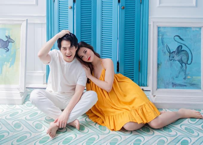 Nhật Kim Anh nhắng nhít bên Ti Ti, Hương Giang ẩn ý cần người thương