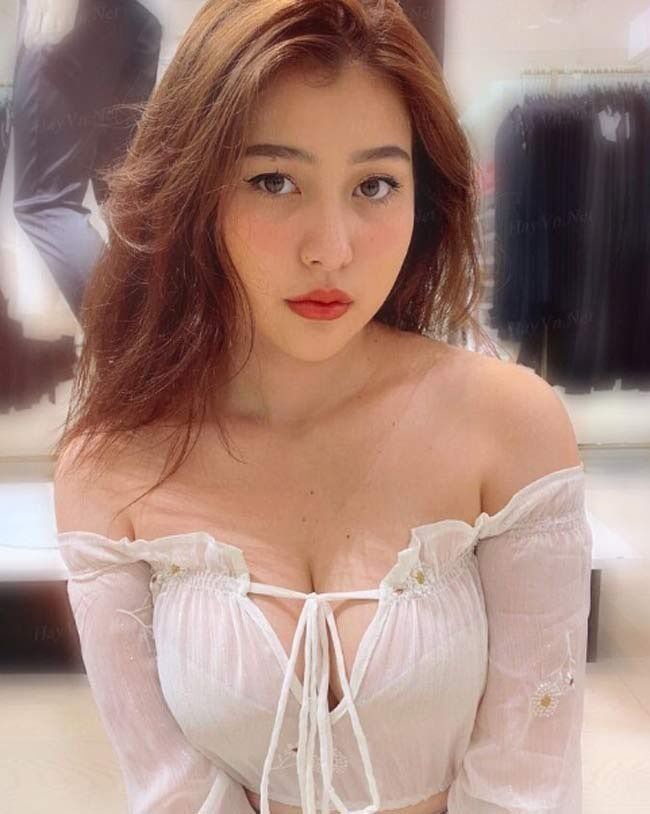 Ăn bận gợi cảm: Wilson Nhật Anh và dàn hotgirl 10X bị cho là “chín ép”