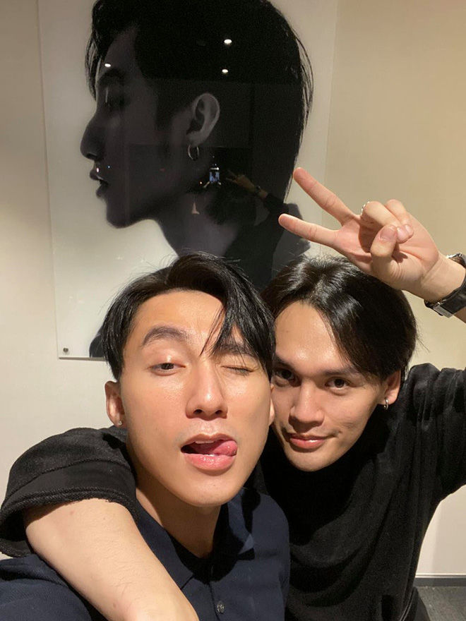 Những hội bạn thân kín tiếng của showbiz Việt