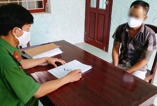 Muôn kiểu chống cách ly Covid-19 khiến nhiều người chỉ biết lắc đầu
