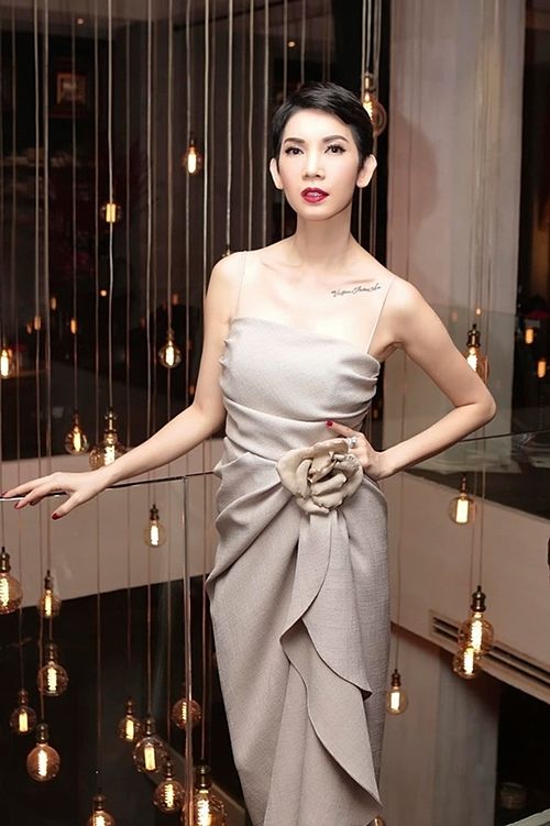 Sắc vóc của dàn siêu mẫu vang bóng 1 thời: Body Anh Thư vẫn nóng bỏng