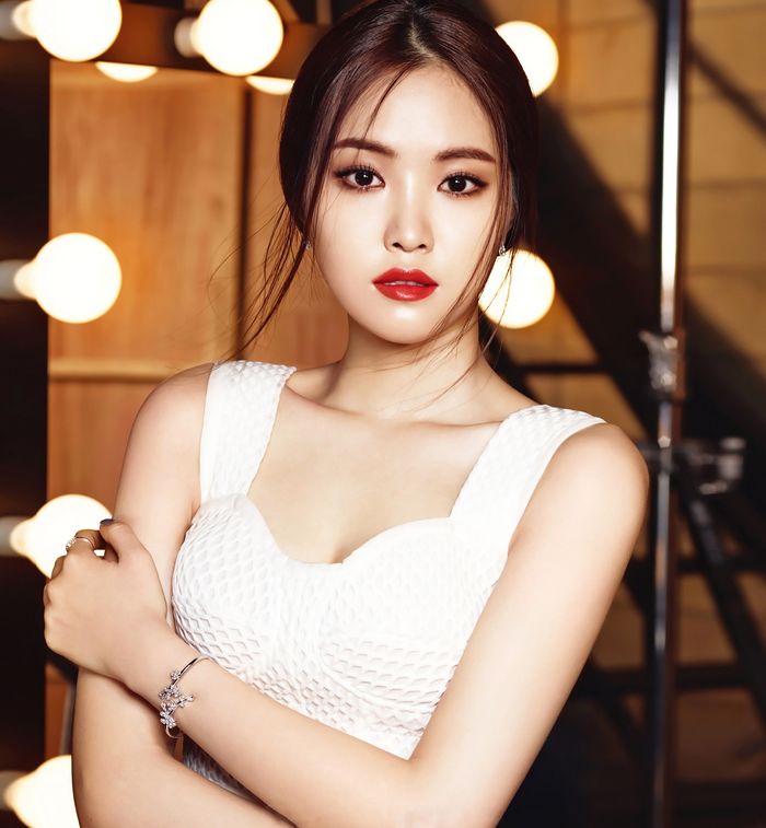 Sao Hàn gây tiếc nuối vì dao kéo: Có cả chị đại Jessi, nữ thần Naeun