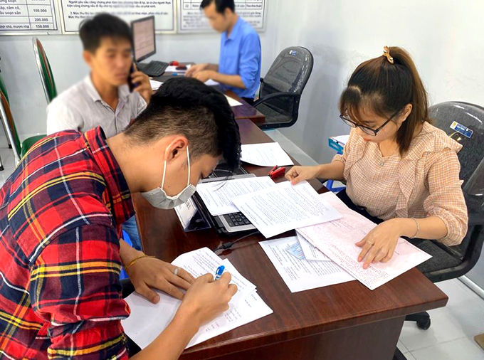 Sao Việt được bố mẹ đối phương tặng quà đắt tiền: Lâm Khánh Chi 9 tỷ