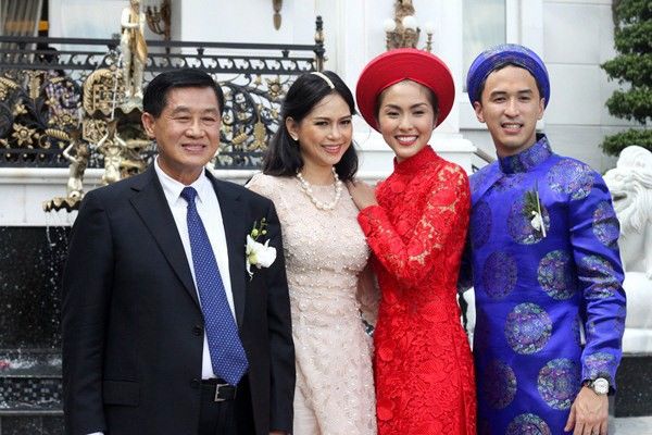 Sao Việt được bố mẹ đối phương tặng quà đắt tiền: Lâm Khánh Chi 9 tỷ