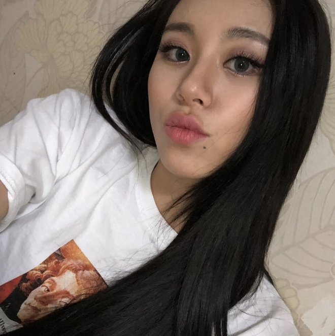 Jennie và loạt sao cân tất từ kiểu make up đậm đến sương sương