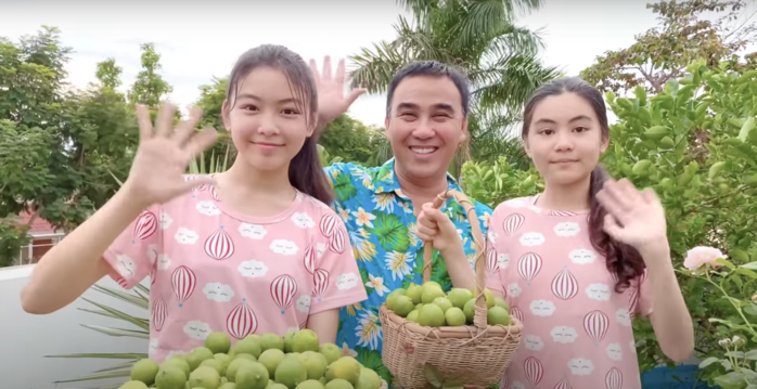 Con gái Quyền Linh chứng tỏ đẳng cấp nhan sắc qua hoạt động đời thường