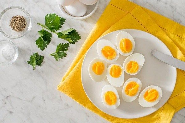 Mách bạn thực đơn giúp siết 7kg cân nặng trong vài tuần với trứng